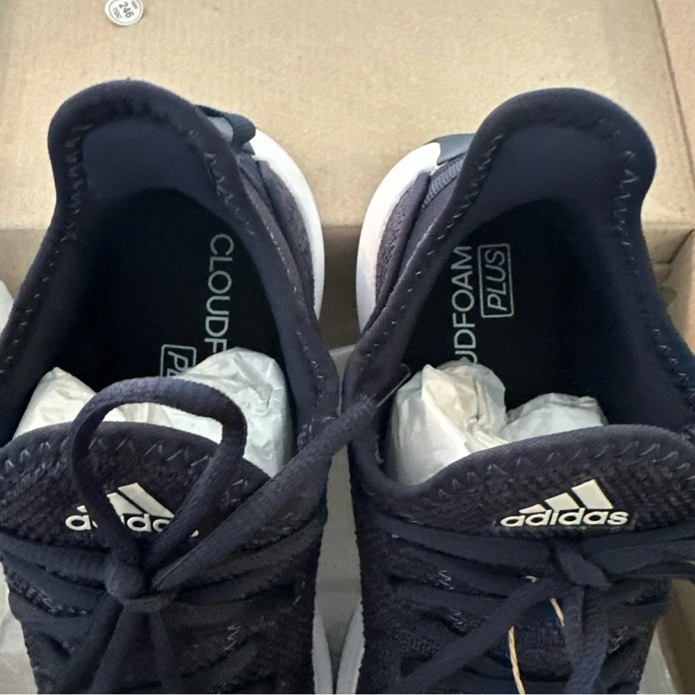 Adidas women’s Cloudfoam Navy slip on Sneakers - Picture 5 of 5